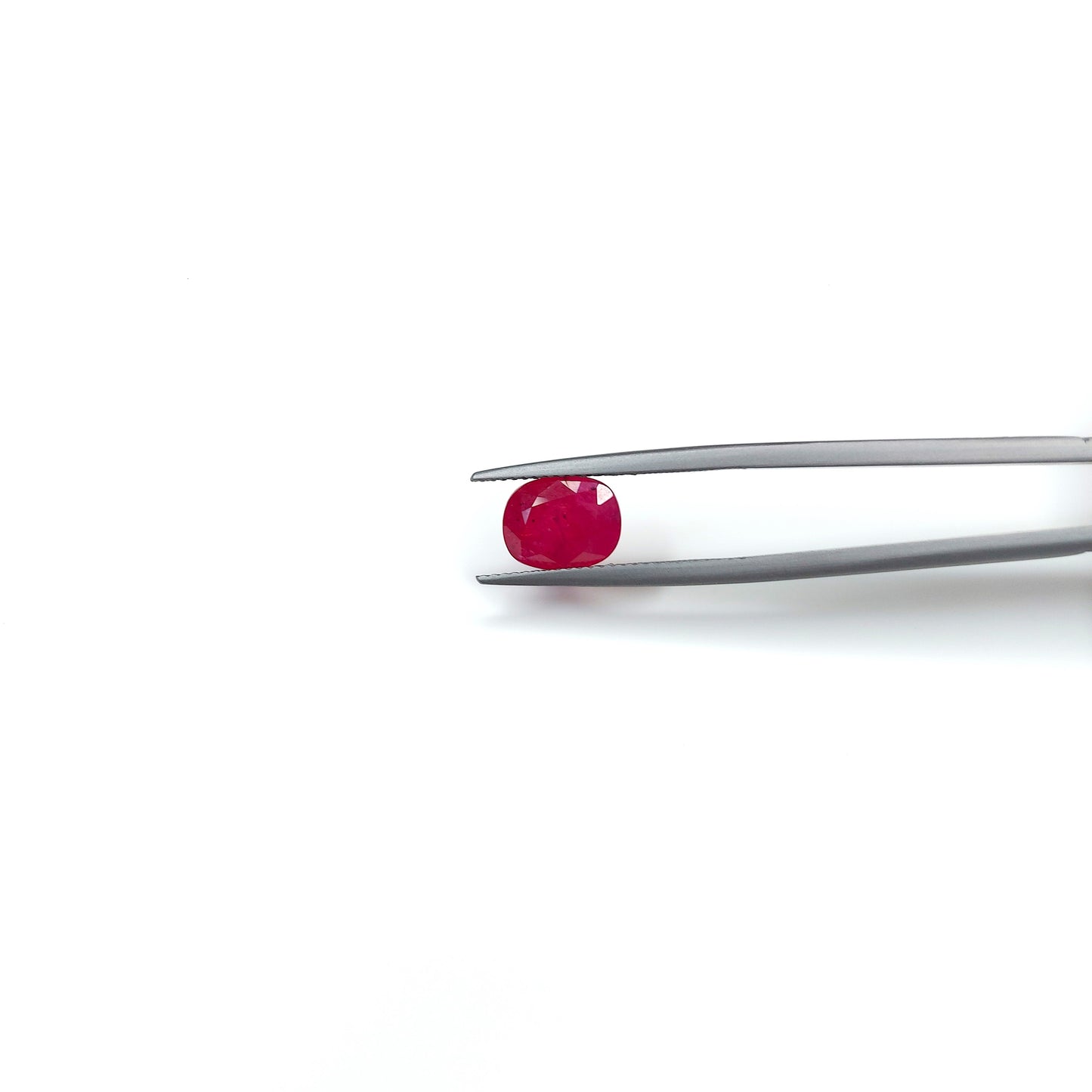 Natural Unheated Burma Ruby )Ovals 4cts