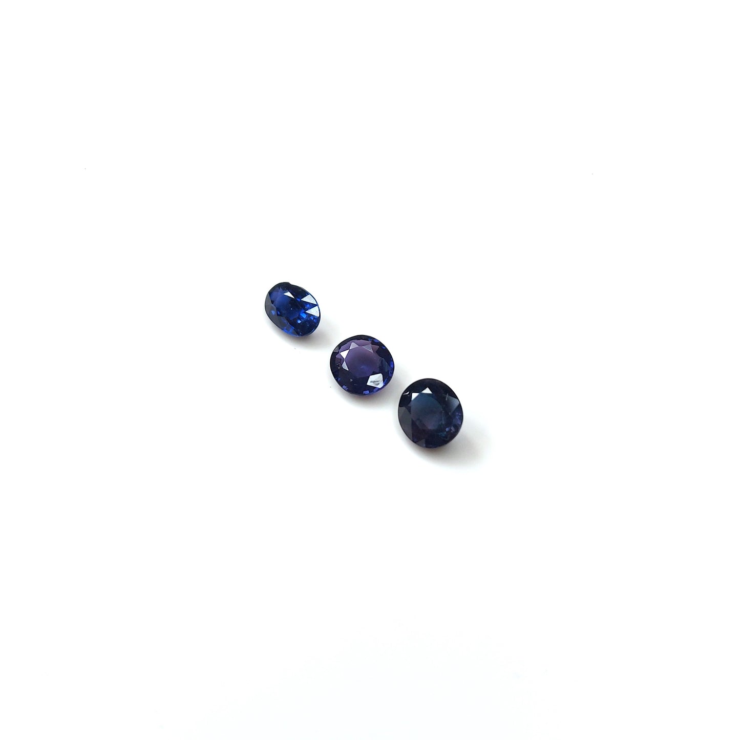 Natural Madagascar Unheated Blue sapphire Ovals 3.65cts