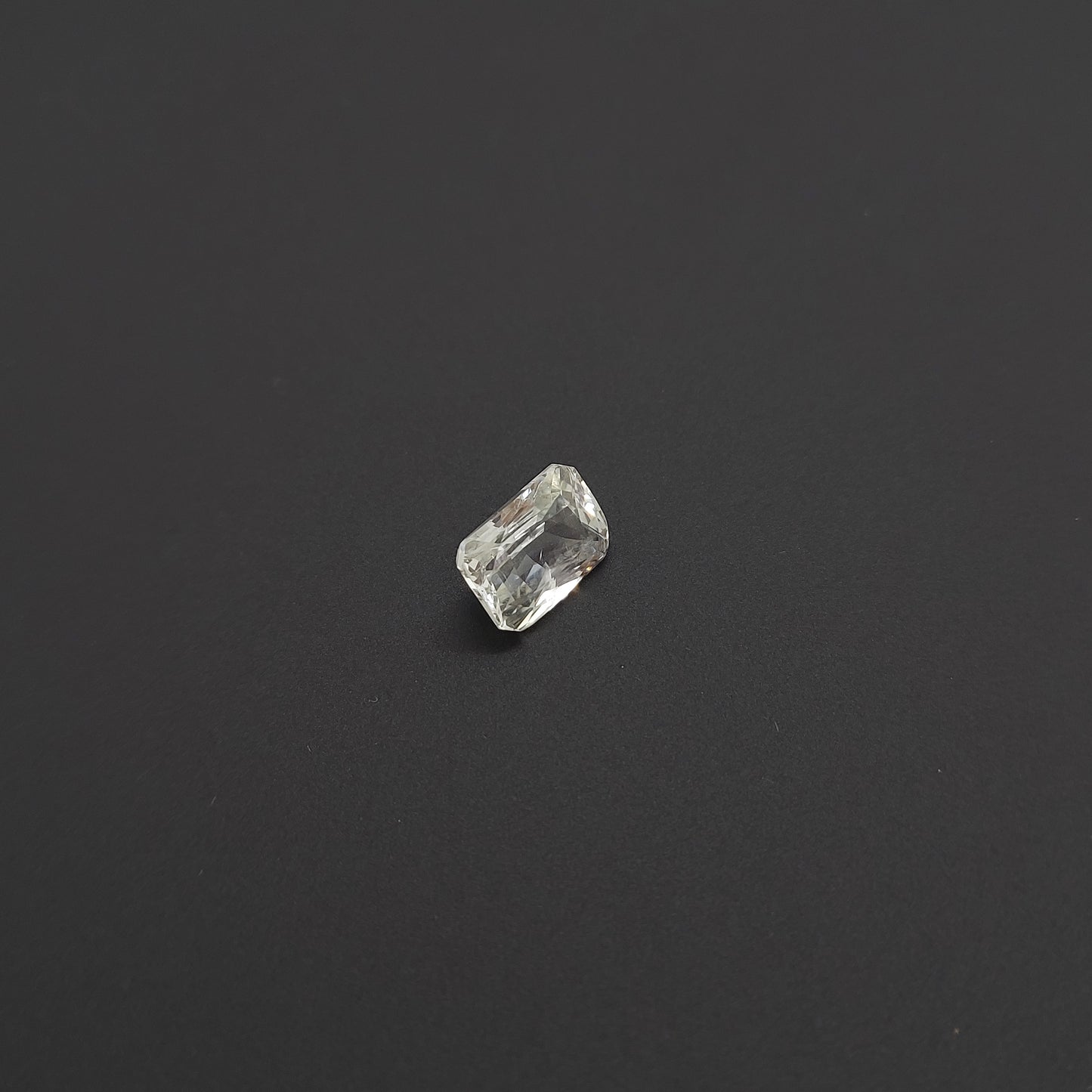 Natural Unheated White Sapphire | 7.70cts